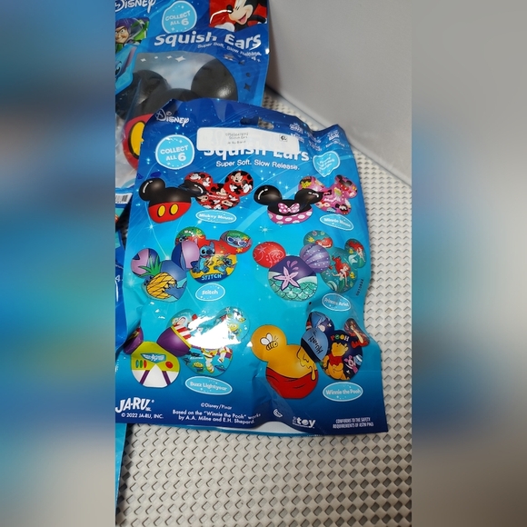 5pcs Lot Disney Squish Ears Toys:  Mickey & Minnie Mouse, Ariel, Pooh, Stitch - Picture 5 of 5